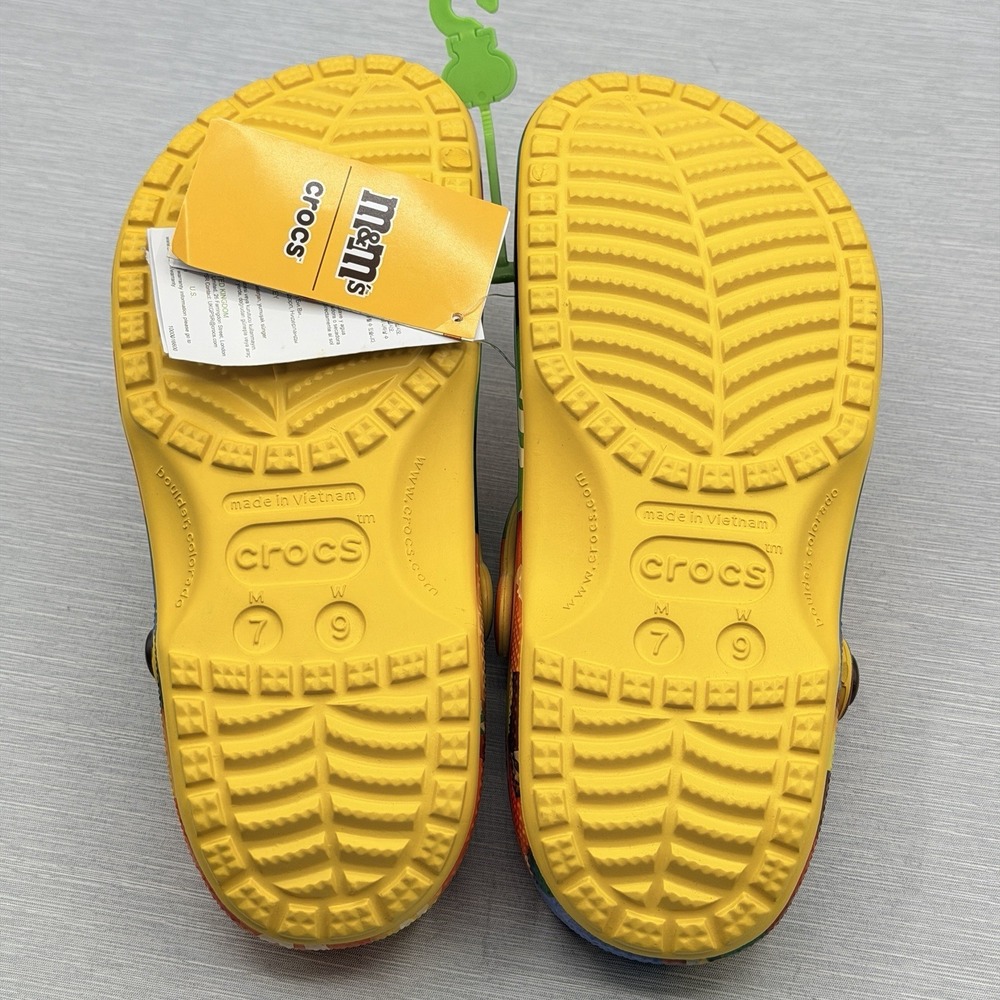 Crocs x M&M's Classic Clog Men's 7 Women's 9 Candy Colorful Limited Edition - Picture 4 of 8